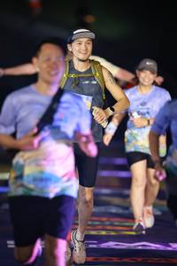 BIB: 
                            <button type="button" onclick="openModal(25219290)" class="btn btn-primary btn-sm float-right btn-popup" data-toggle="modal" data-target=".modal-high-quality">
                        <i class="fas fa-shopping-cart"></i> Add to Cart
                    </button>
                                            <button type="button" onclick="isThisMe(25219290, true)" class="btn btn-success btn-sm float-right btn-popup btn-isme hidden" data-toggle="tooltip" data-placement="bottom" title="นี่คือรูปของคุณใช่ไหม คลิกที่นี่เพื่อเอาเข้าอัลบั้ม">
                        <i class="fas fa-plus"></i> Add to album
                    </button>
                    <button type="button" onclick="isThisMe(25219290, false)" class="btn btn-warning btn-sm float-right btn-popup btn-isnotme hidden">
                        <i class="fas fa-ban"></i> Remove from album
                    </button>